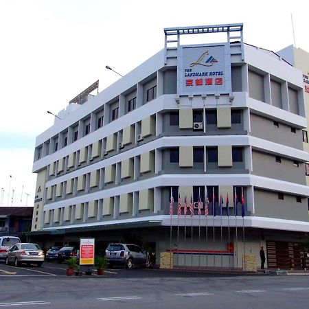 The Landmark Hotel Batu Pahat Exterior foto