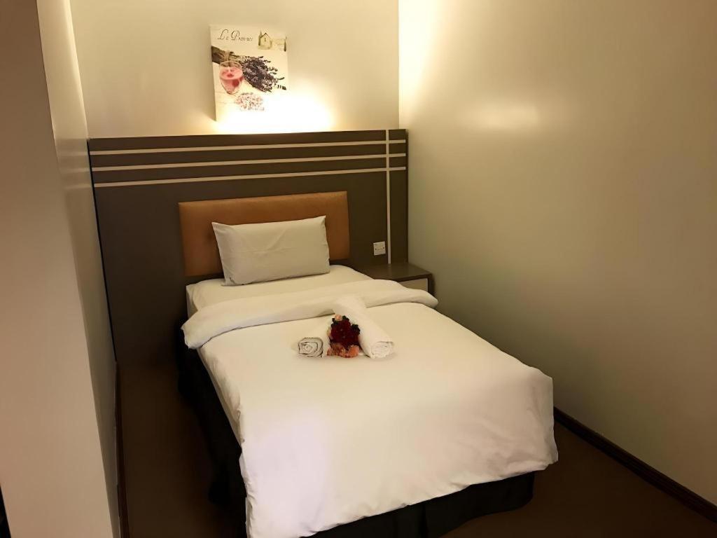 The Landmark Hotel Batu Pahat Exterior foto